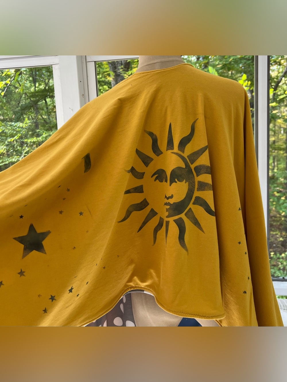 NWT Artisan Made Boho Chic Sun Graphic Cape With Polka Dot Lining